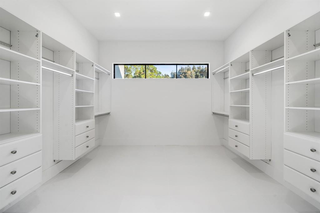 18851 42nd Road North Loxahatchee, FL 33470 - Photo 4 of 22 a view of an empty walk in closet