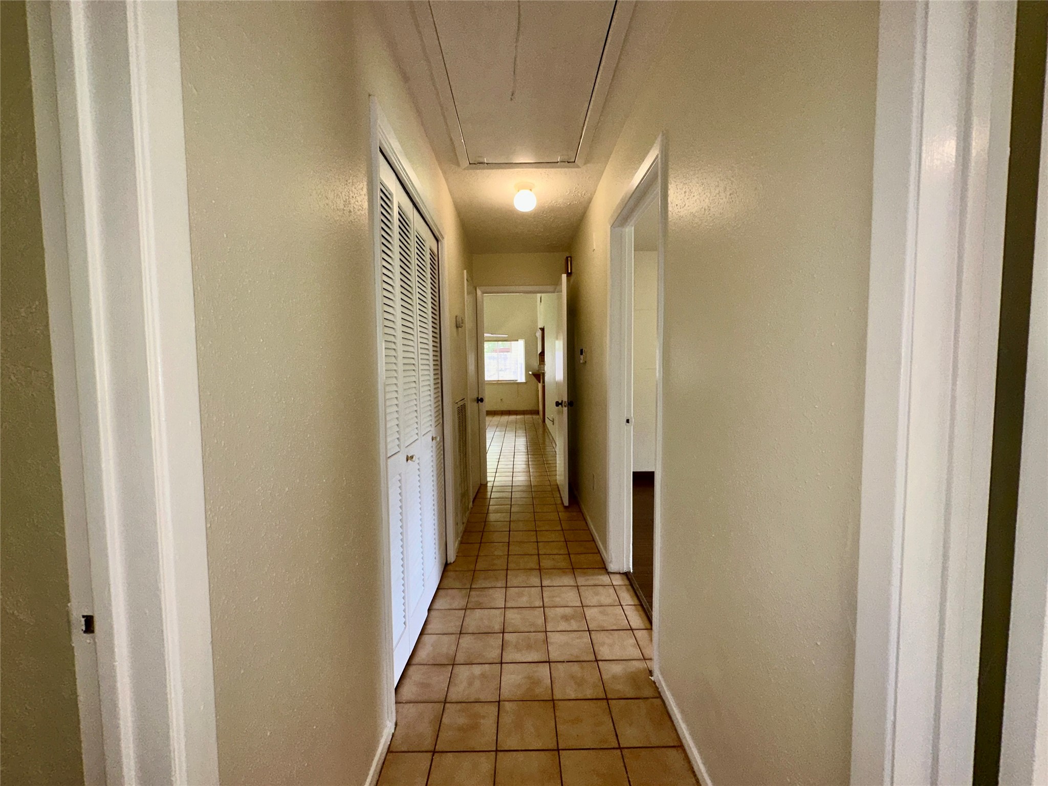 8511 Little River Road Houston, TX 77064 - Photo 10 of 19 a view of a hallway
