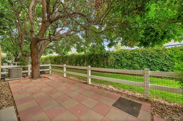 $395,000 | 14400 Albrook Drive, Unit 10, Denver, CO 80239