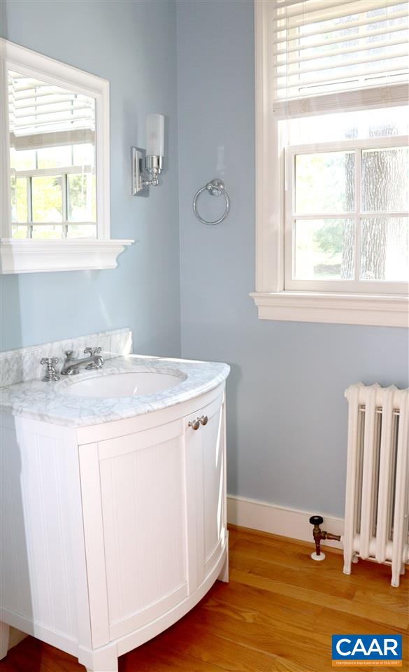 16 Canterbury Road Charlottesville, VA 22903 - Photo 17 of 37 a view of bathroom with dual sinks