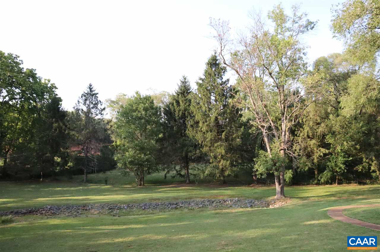 16 Canterbury Road Charlottesville, VA 22903 - Photo 32 of 37 a view of a park