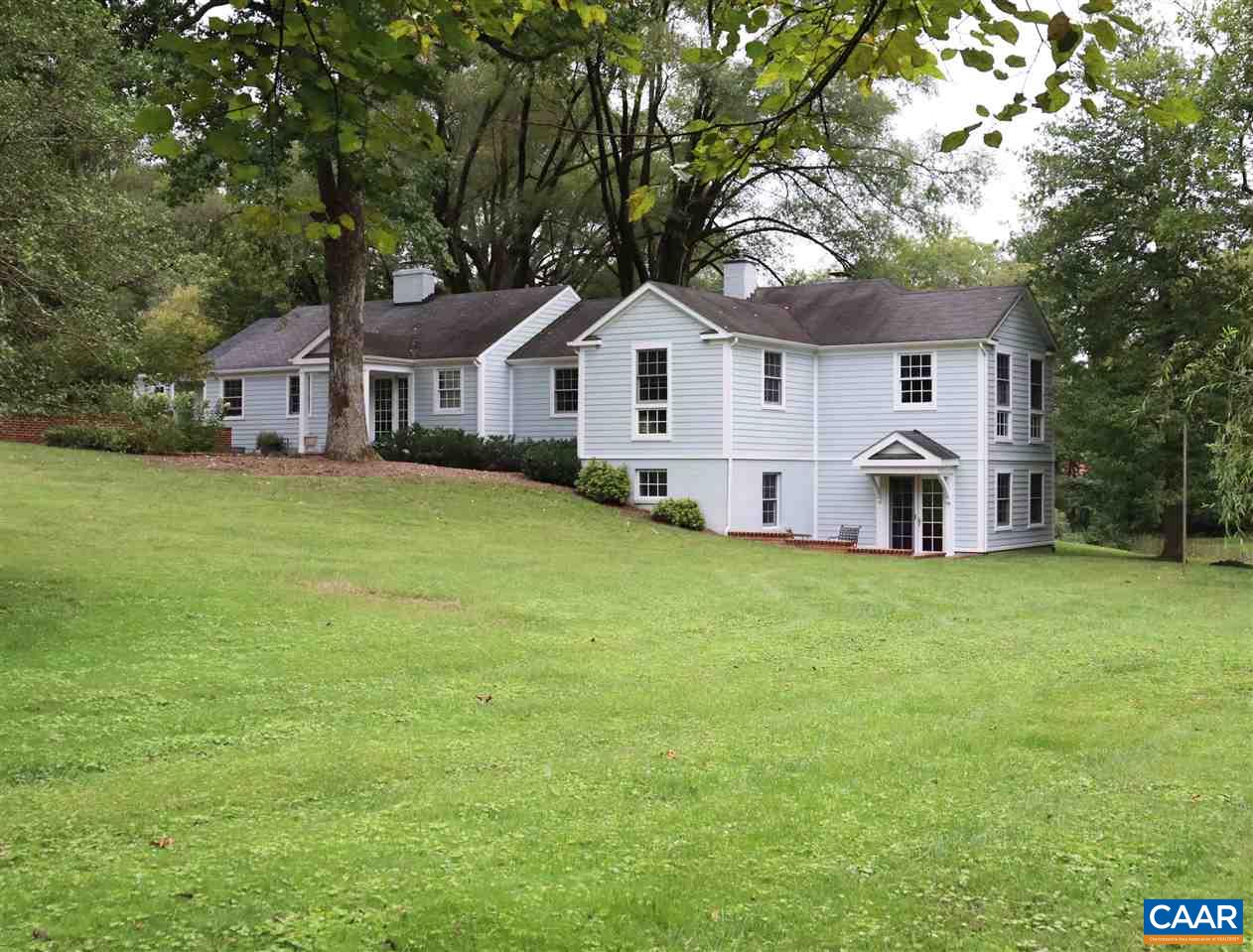 16 Canterbury Road Charlottesville, VA 22903 - Photo 36 of 37 a house view with a outdoor space