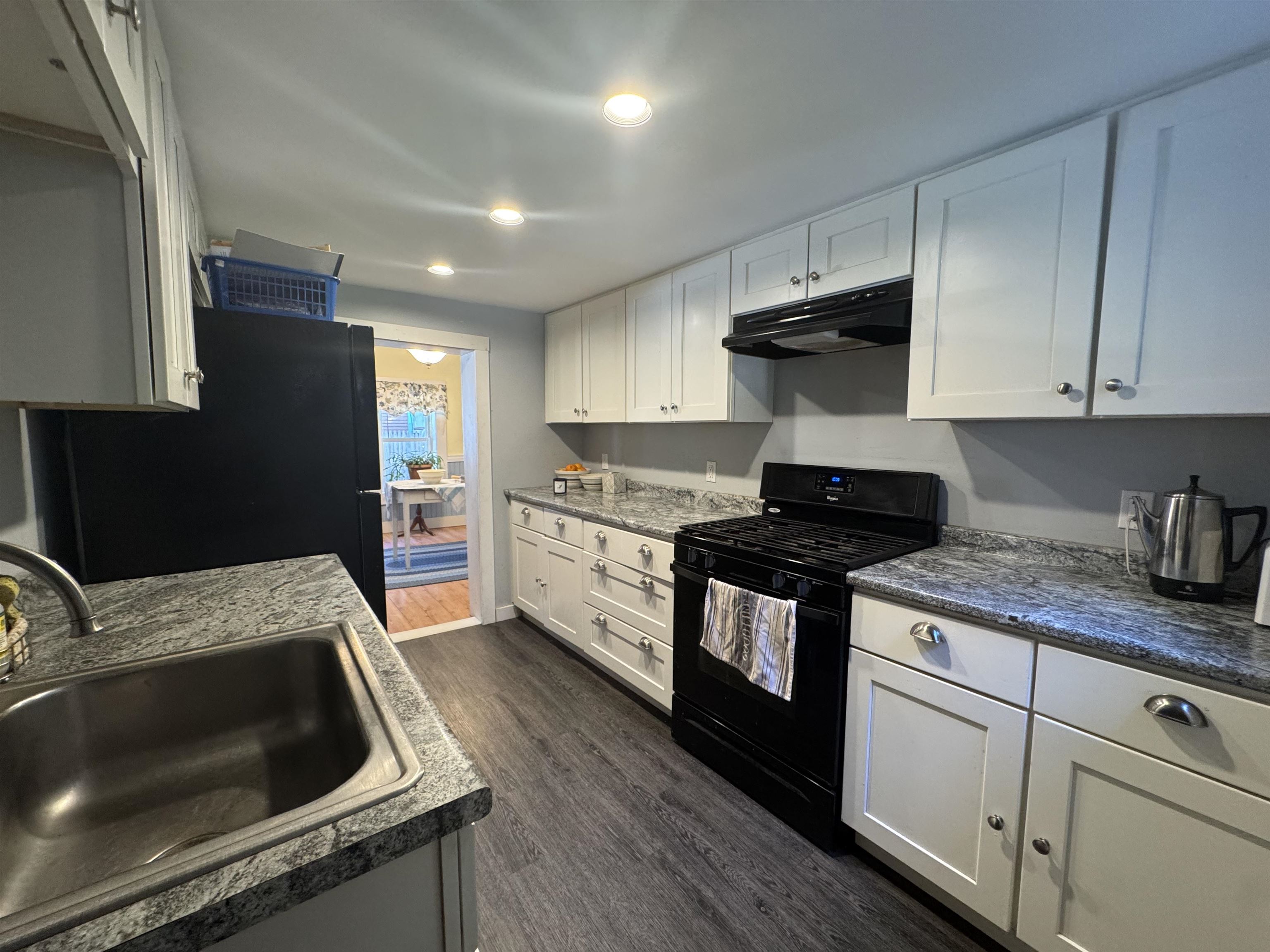 141 Summer Street Morristown, VT 05661 - Photo 5 of 36