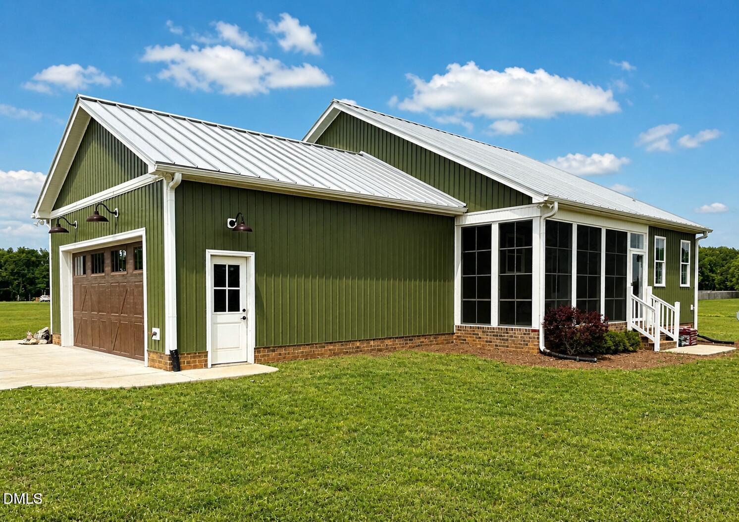 620 Rhodes Road Kenly, NC 27542 - Photo 4 of 24 IMG_2262