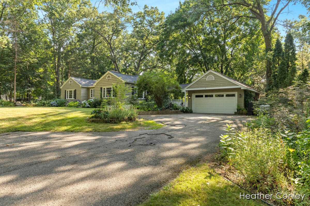 18086 North Fruitport Road Spring Lake, MI 49456 - Photo 39 of 45 IMG_1003