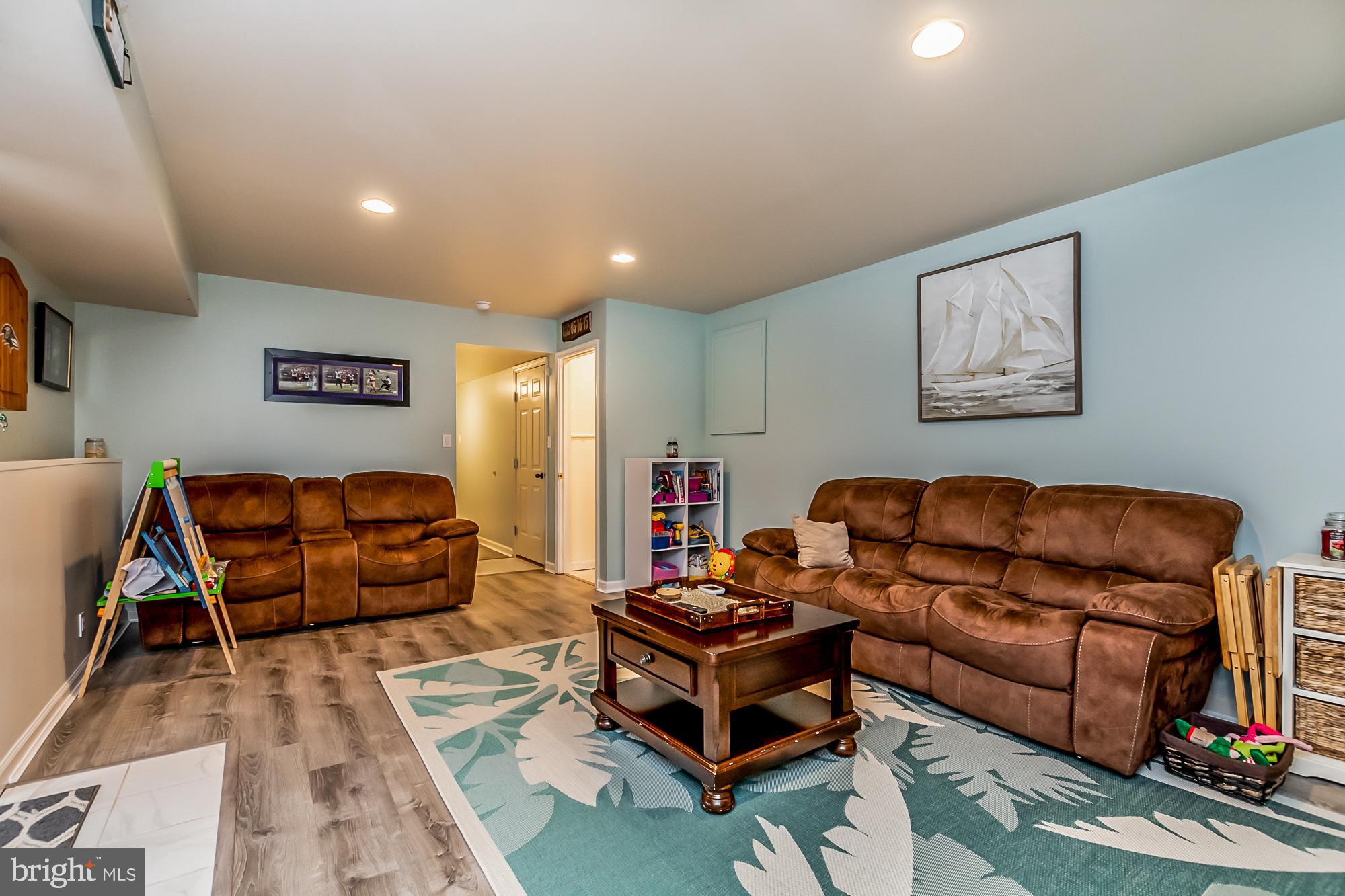 706 Carrollwood Road Baltimore, MD 21220 - Photo 31 of 40 Family Room
