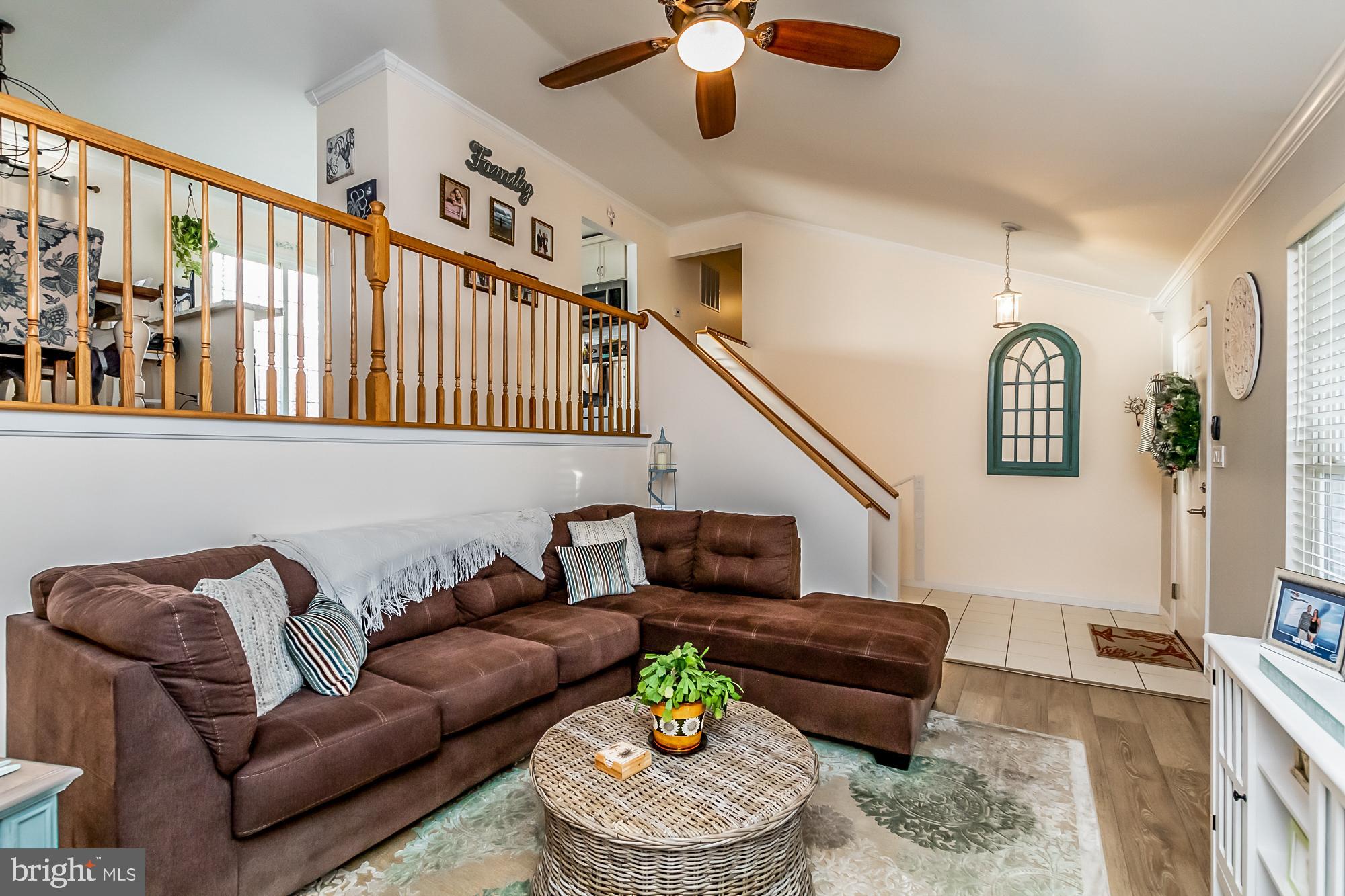 706 Carrollwood Road Baltimore, MD 21220 - Photo 9 of 40 Living Room