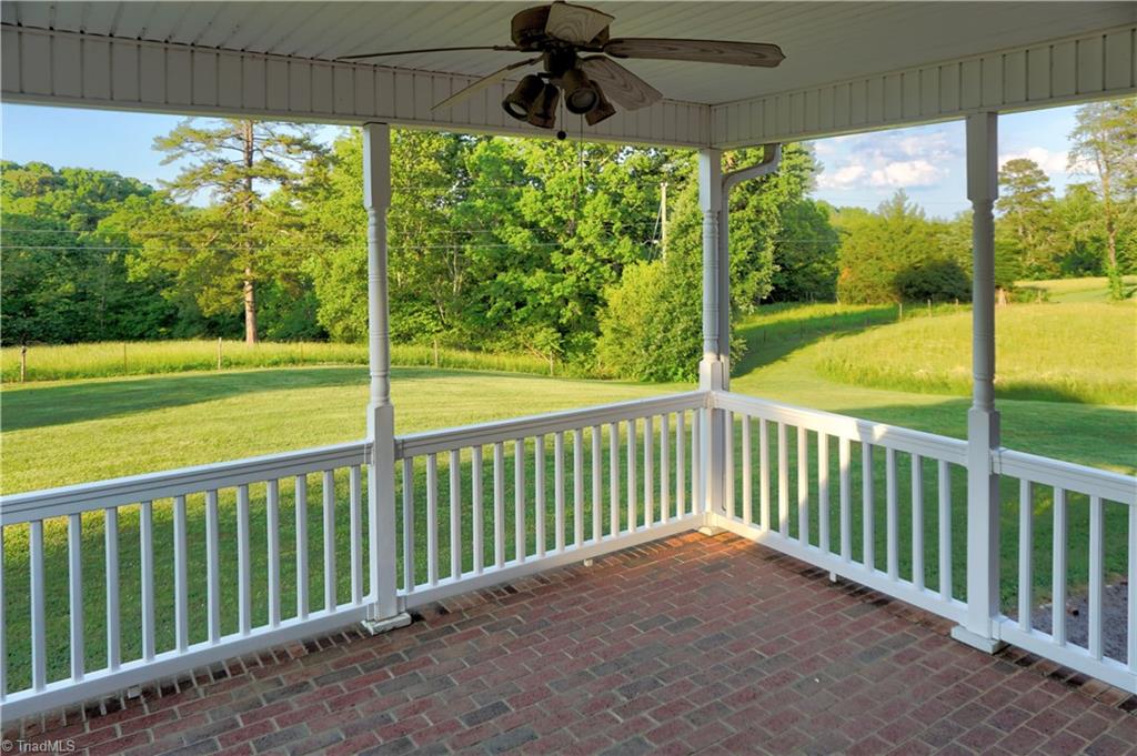 2380 Tuttle Road Walnut Cove, NC 27052 - Photo 4 of 20 Gallery Image 4