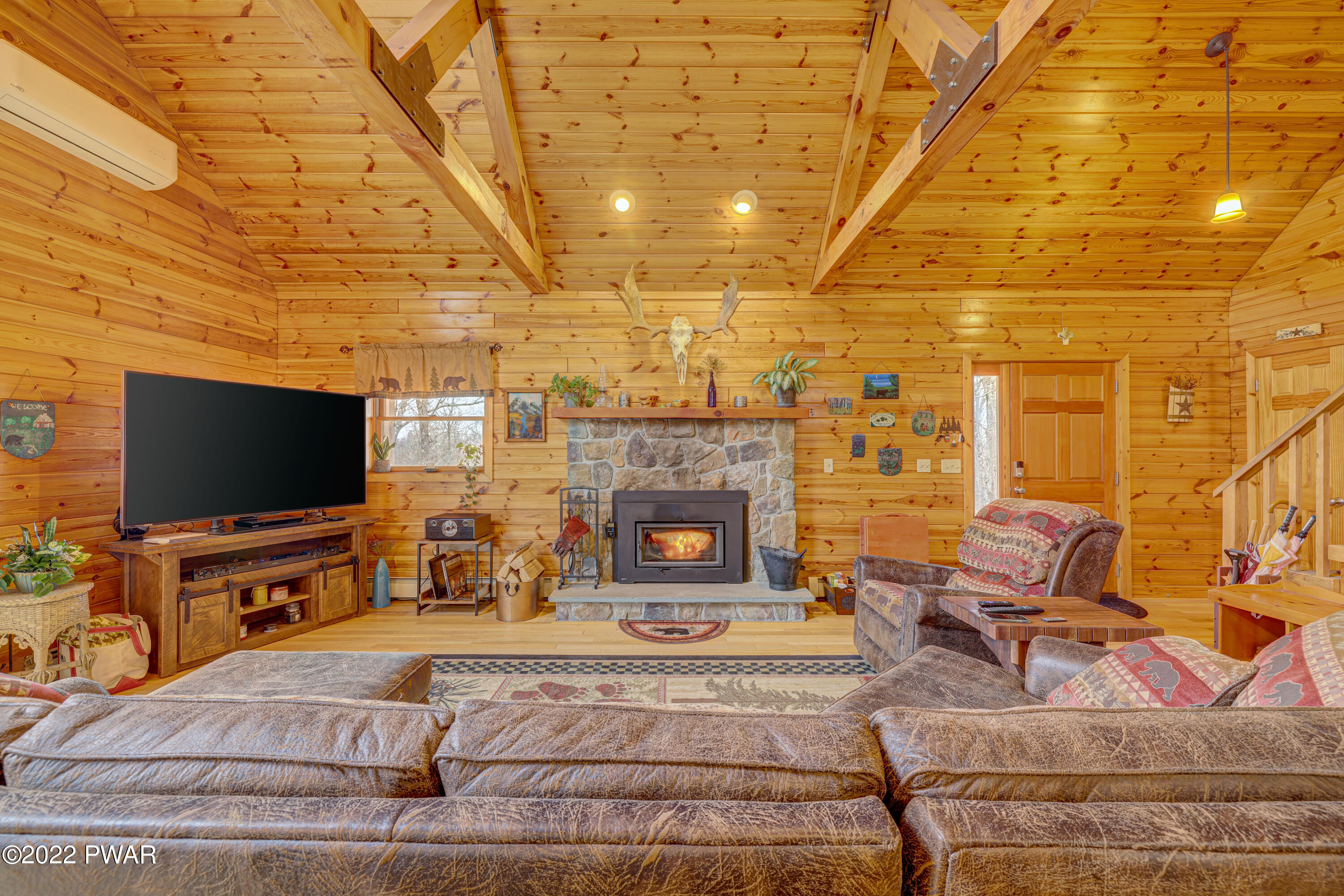 15 Spring Brook Road Milanville, PA 18443 - Photo 21 of 60 Living Area