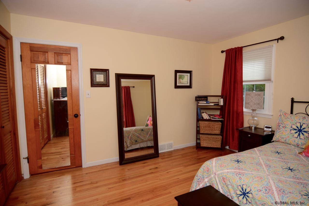 54 Pheasant Ridge Drive Colonie, NY 12211 - Photo 13 of 25 Photo 13