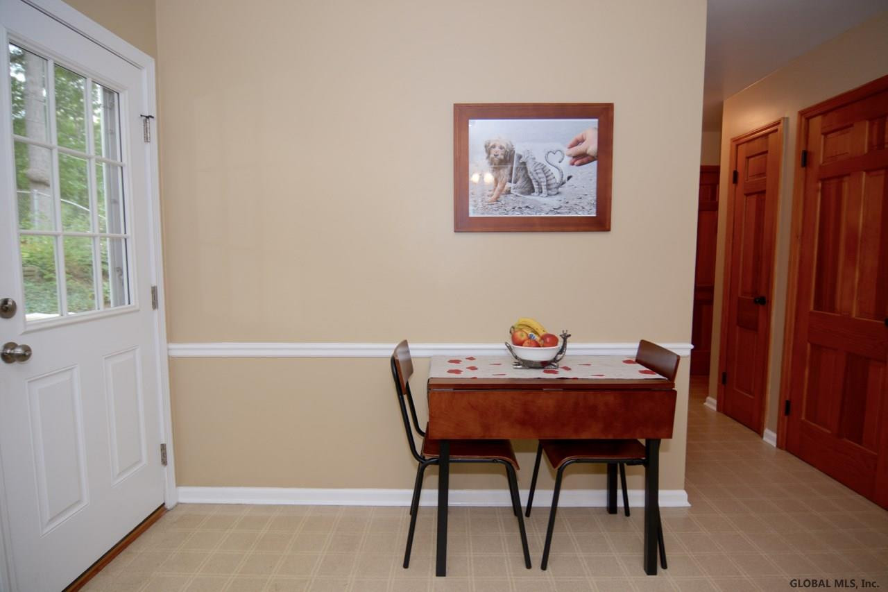 54 Pheasant Ridge Drive Colonie, NY 12211 - Photo 5 of 25 Photo 5