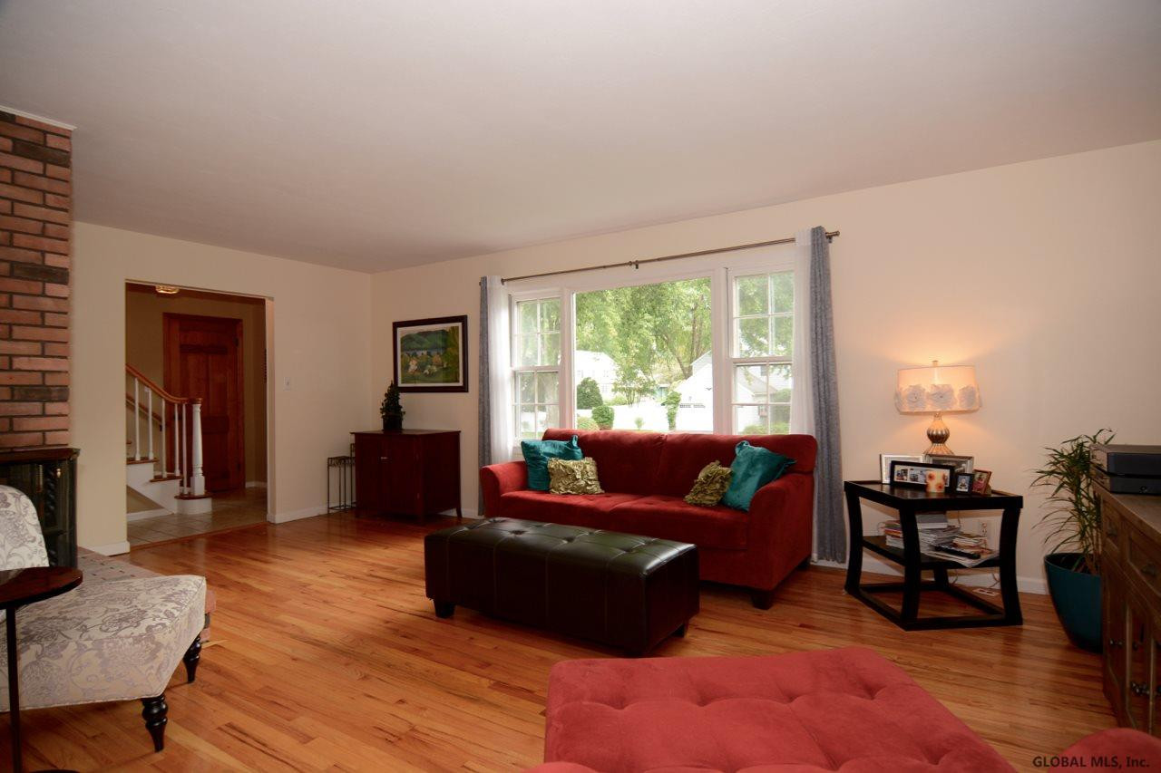 54 Pheasant Ridge Drive Colonie, NY 12211 - Photo 7 of 25 Photo 7