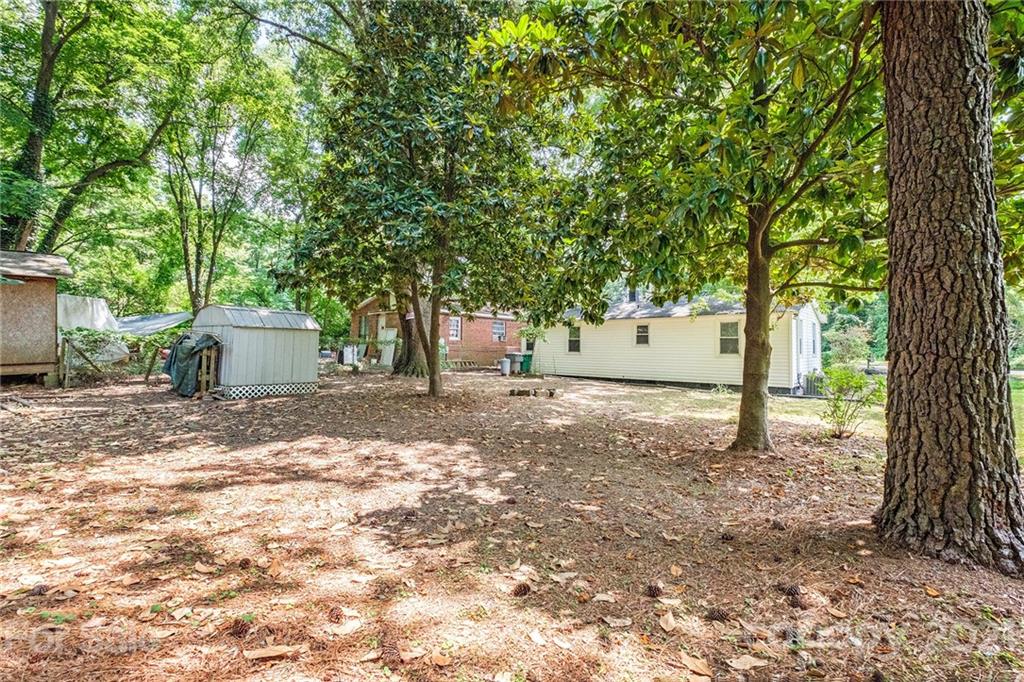 8619 Pence Road Charlotte, NC 28215 - Photo 10 of 10 Gallery Image 10