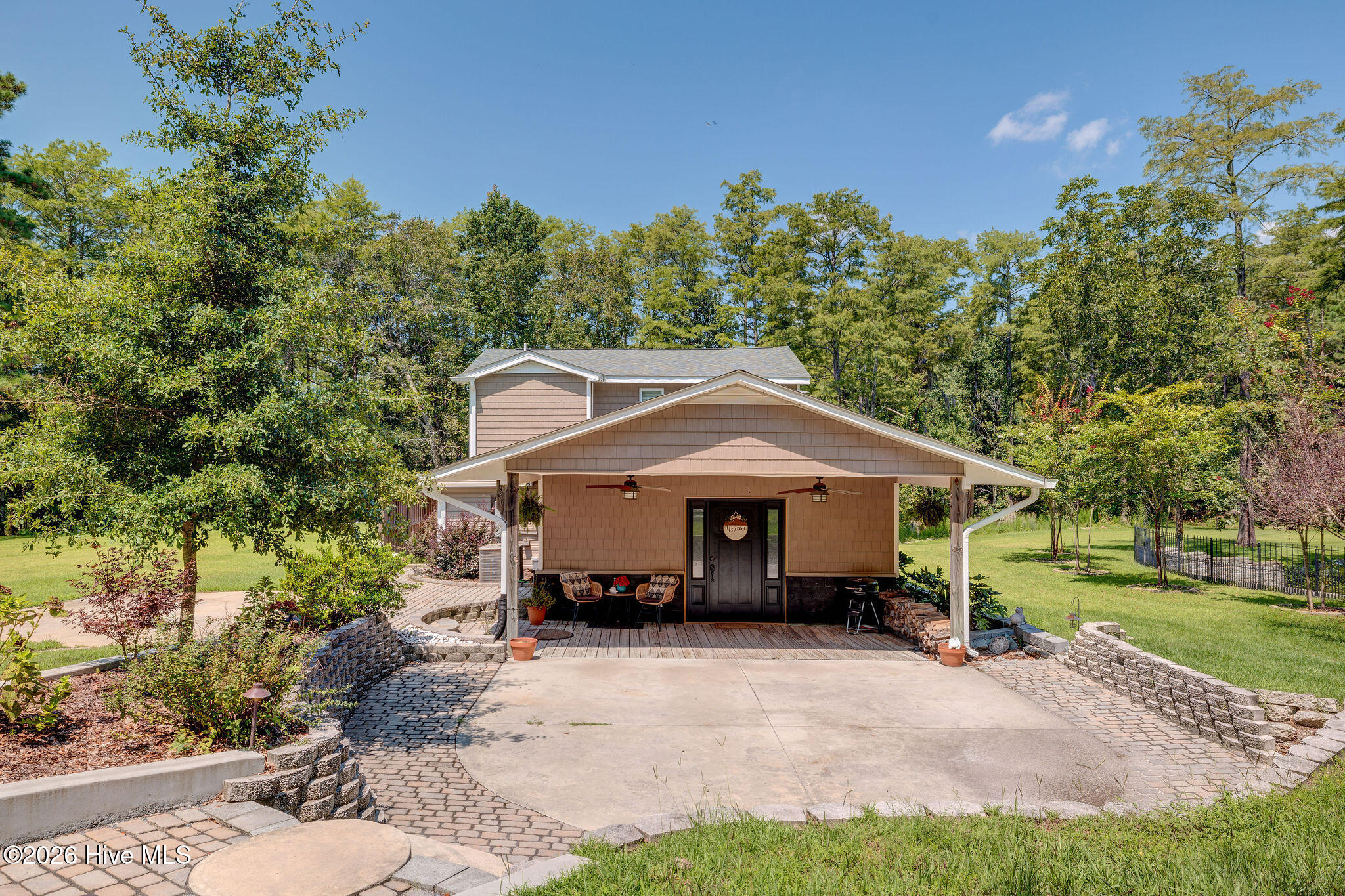 151 Pansy Lane Hampstead, NC 28443 - Photo 2 of 71 151PansyLane-8
