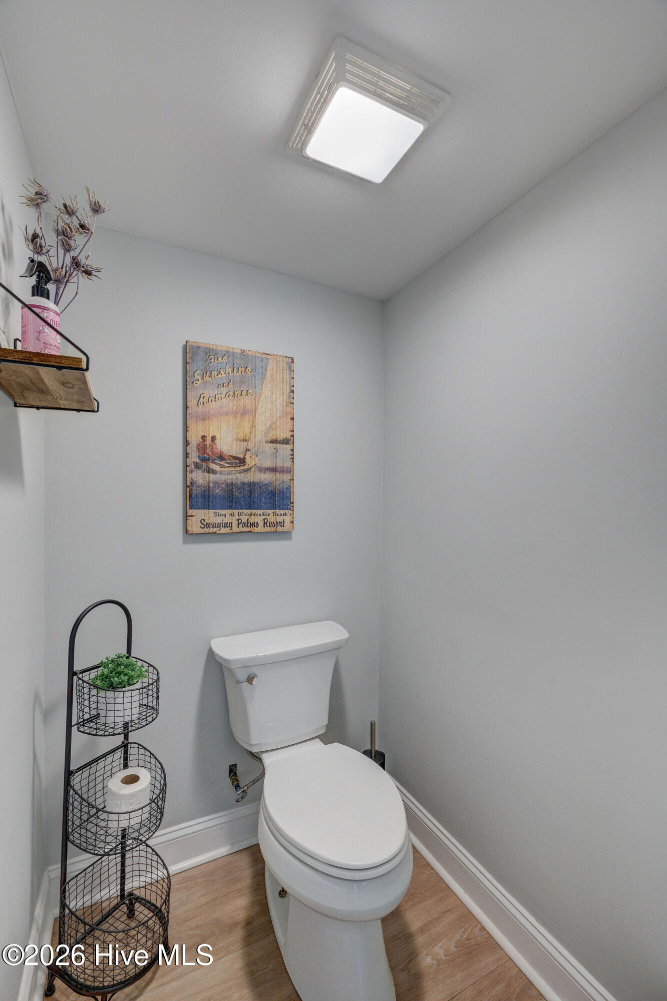 151 Pansy Lane Hampstead, NC 28443 - Photo 23 of 71 151PansyLane-31