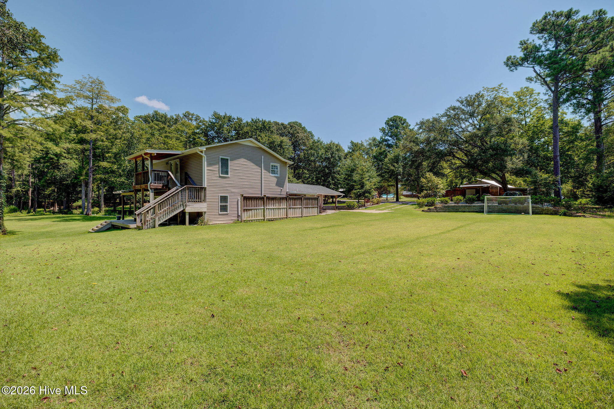 151 Pansy Lane Hampstead, NC 28443 - Photo 5 of 71 151PansyLane-11