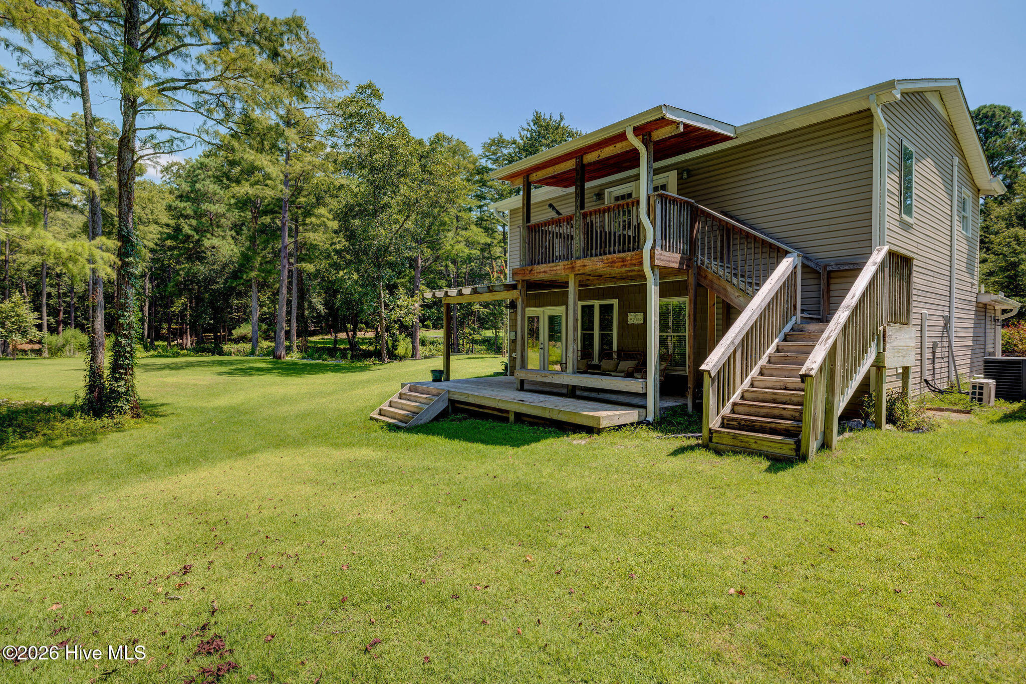 151 Pansy Lane Hampstead, NC 28443 - Photo 6 of 71 151PansyLane-12