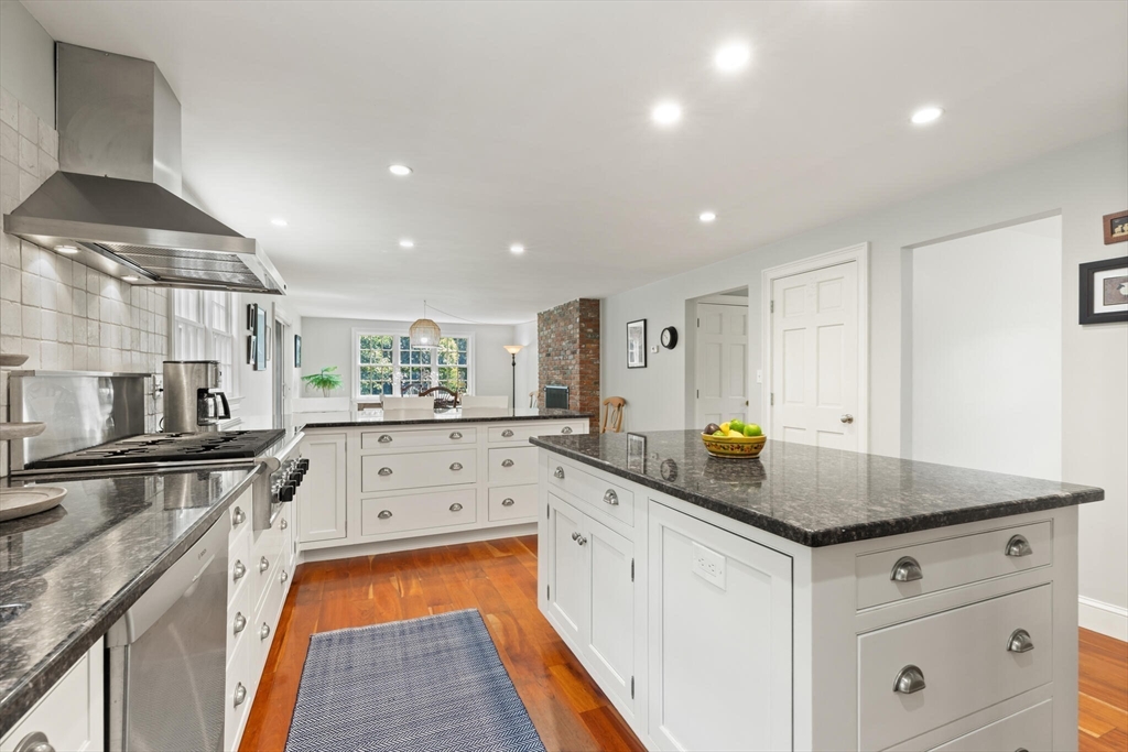 841 Concord Road Sudbury, MA 01776 - Photo 14 of 42 Gallery Image 14