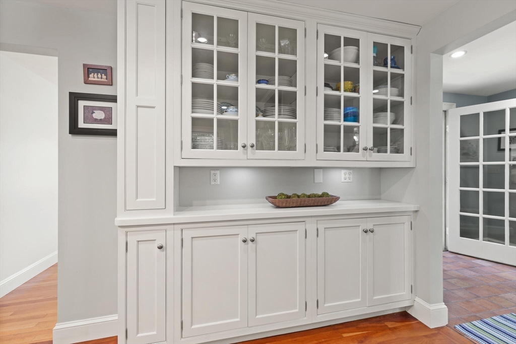 841 Concord Road Sudbury, MA 01776 - Photo 16 of 42 Gallery Image 16