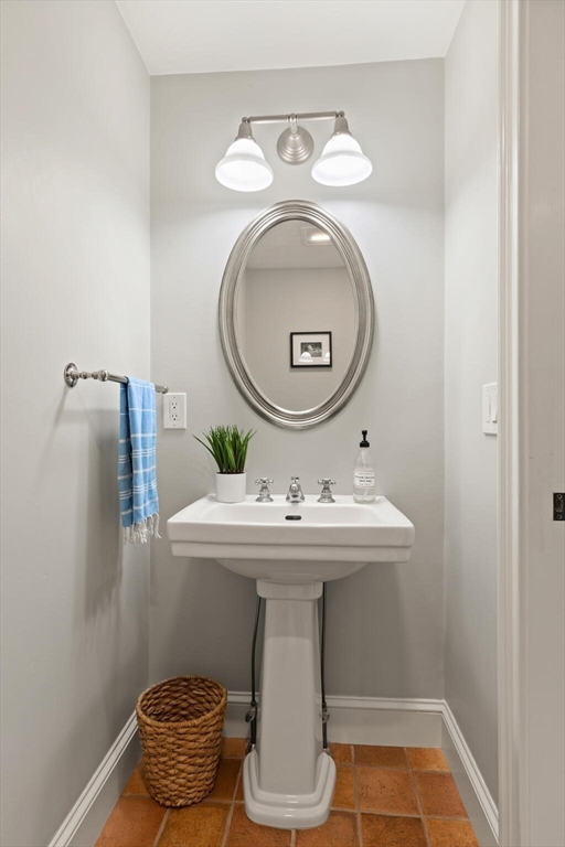 841 Concord Road Sudbury, MA 01776 - Photo 25 of 42 Gallery Image 25