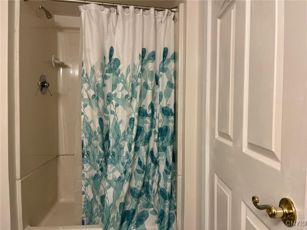 4 Gunther Road Central Square, NY 13036 - Photo 38 of 50 In-Law Apt Full Bath (Bathrm 4)