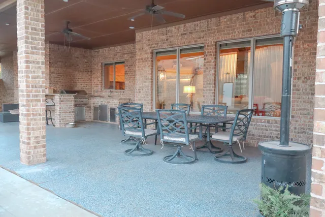 $705,000 | 8902 153rd Street, Wolfforth, TX 79382