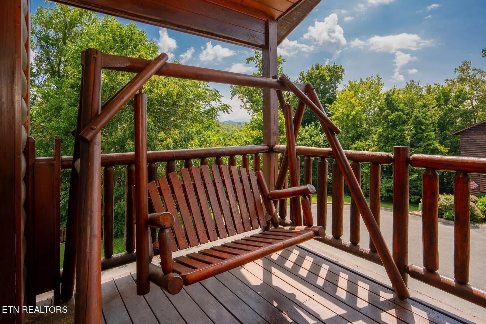 270 Moose Rdg Way Pigeon Forge, TN 37863 - Photo 22 of 29 23