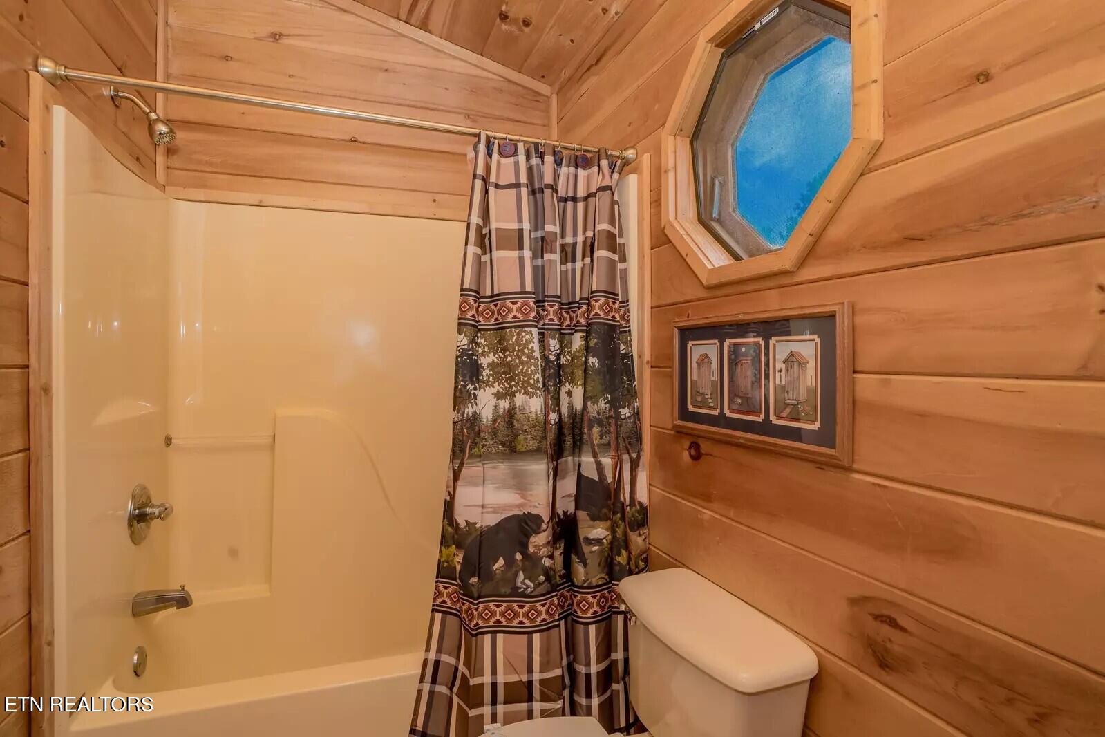 270 Moose Rdg Way Pigeon Forge, TN 37863 - Photo 27 of 29 28