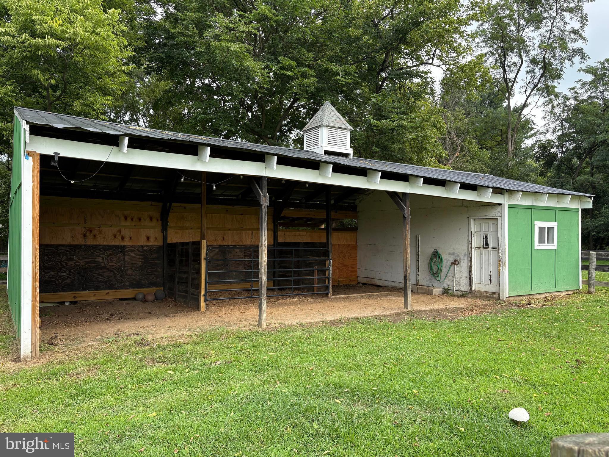 34994 Williams Gap Road Round Hill, VA 20141 - Photo 28 of 42 Gallery Image 28