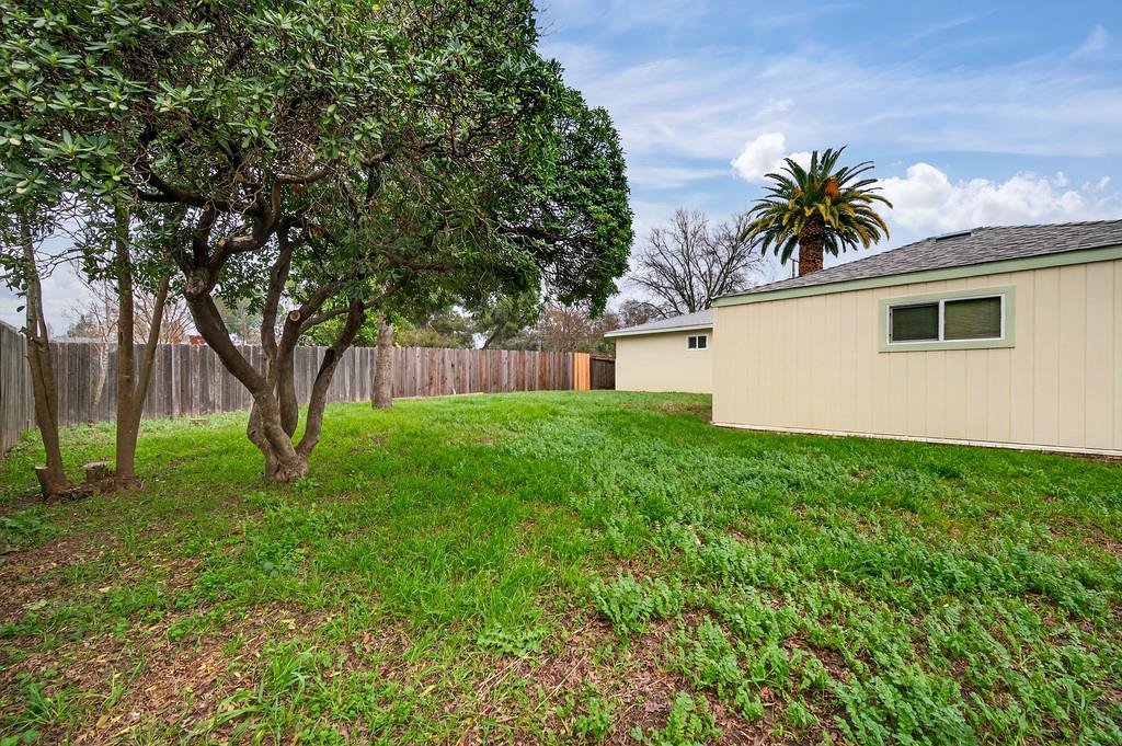 4141 Walnut Avenue Carmichael, CA 95608 - Photo 35 of 41