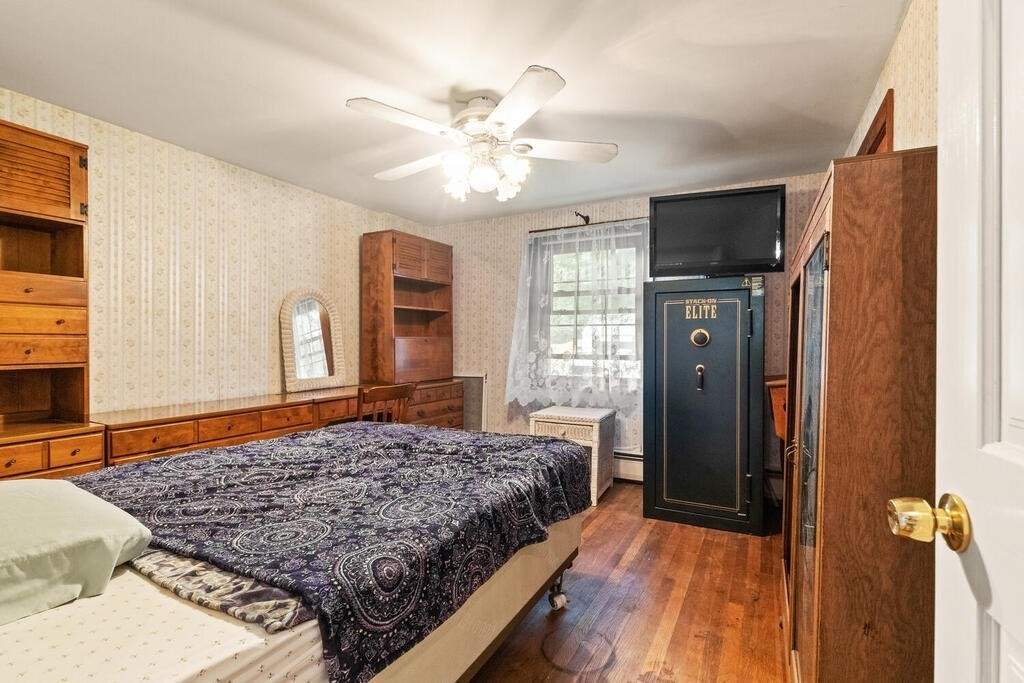 16 Keniston Road Lynnfield, MA 01940 - Photo 17 of 30 Gallery Image 17