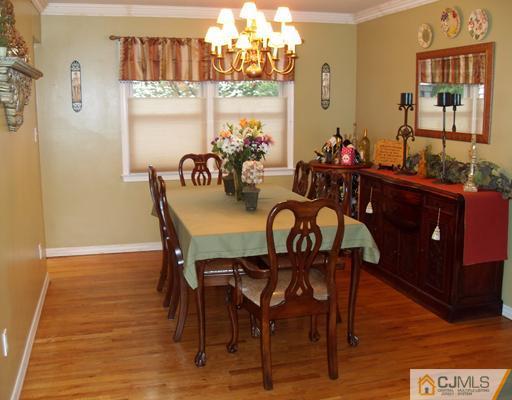 10 Queens Road East Brunswick, NJ 08816 - Photo 6 of 21 Gallery Image 6