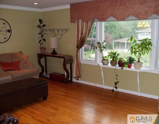 10 Queens Road East Brunswick, NJ 08816 - Photo 7 of 21 Gallery Image 7