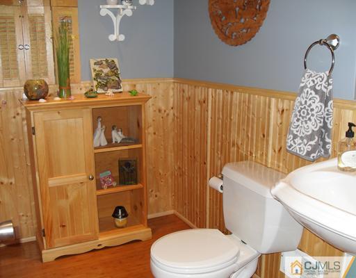 10 Queens Road East Brunswick, NJ 08816 - Photo 10 of 21 Gallery Image 10