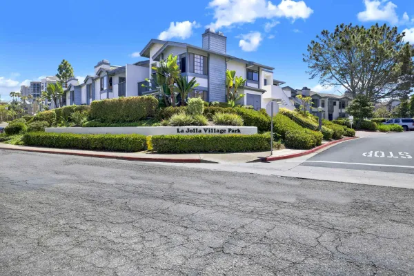 $815,000 | 8878 Regents Road, Unit 201, San Diego, CA 92122