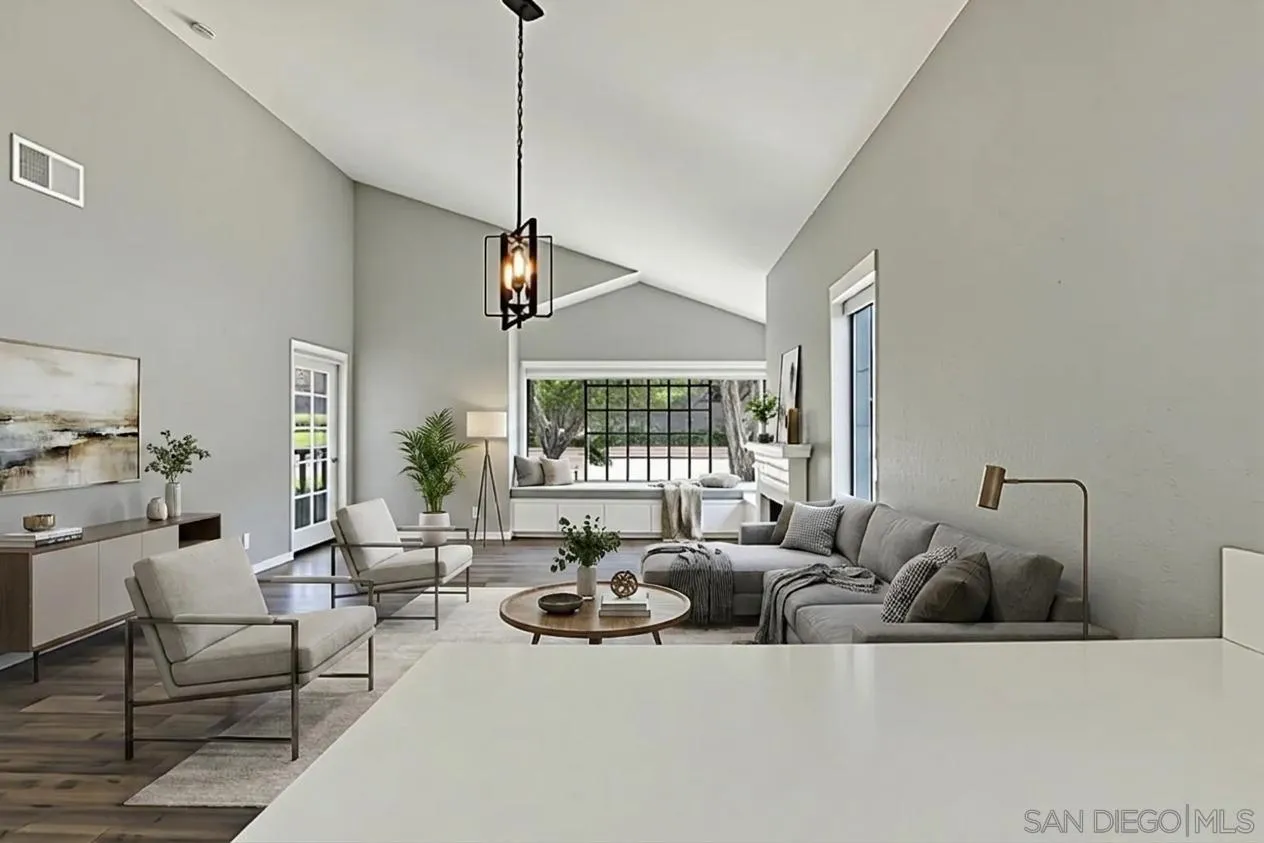 8878 Regents Road, Unit 201 San Diego, CA 92122 - Photo 7 of 20