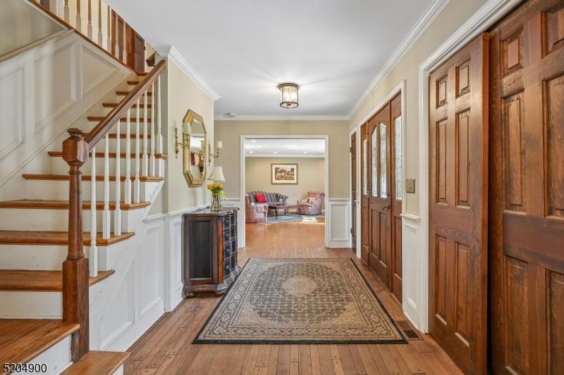 31 Branko Road Berkeley Heights, NJ 07922 - Photo 3 of 35