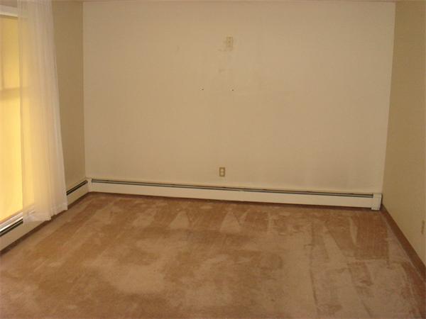 40 Karen Road Framingham, MA 01701 - Photo 6 of 15 Gallery Image 6