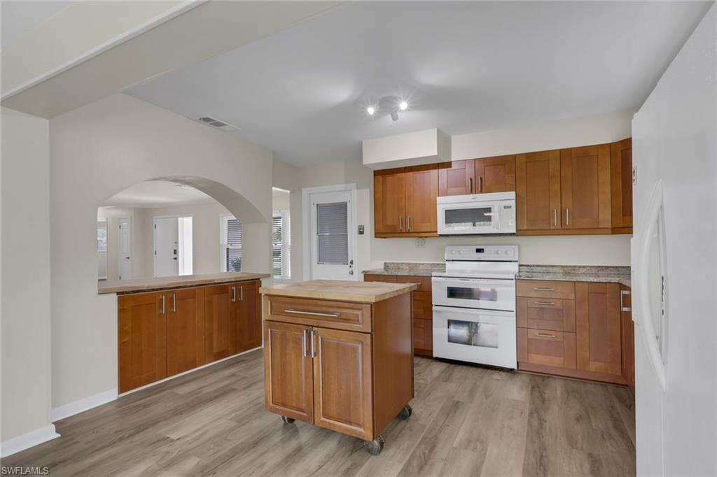 4350 23rd Avenue Southwest Naples, FL 34116 - Photo 10 of 25