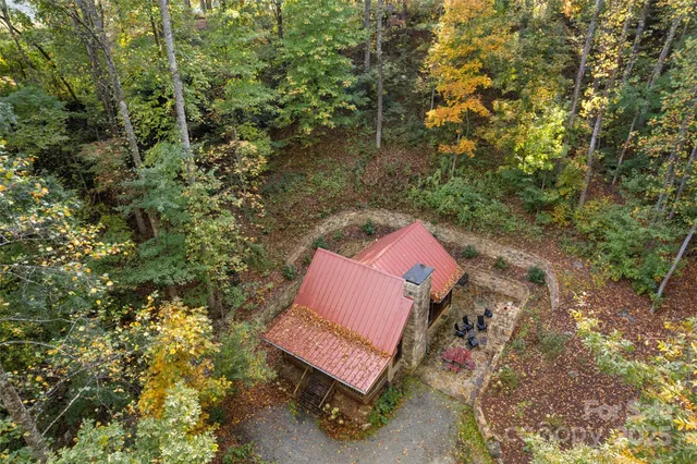 $535,000 | 615 Pollys Mountain Road, Saluda, NC 28773