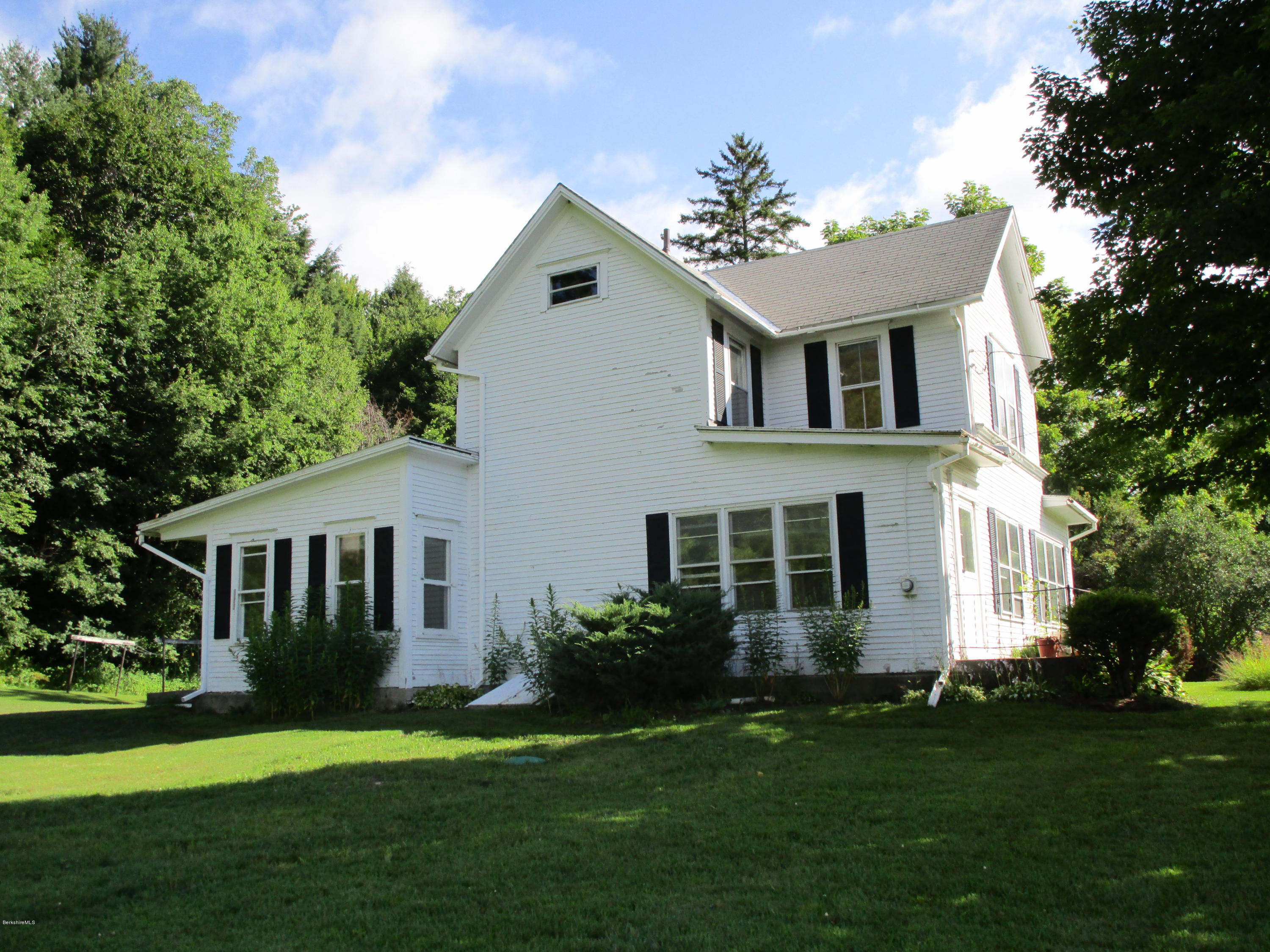 443 Middle Road Clarksburg, MA 01247 - Photo 11 of 31 side2