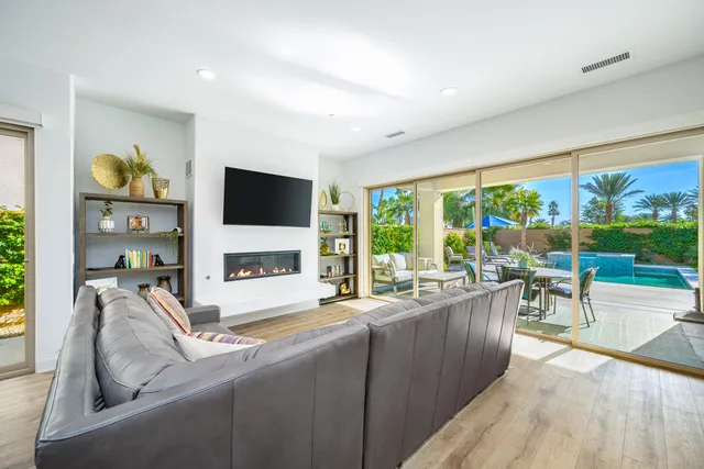 $1,425,000 | 80409 Platinum Way, La Quinta, CA 92253