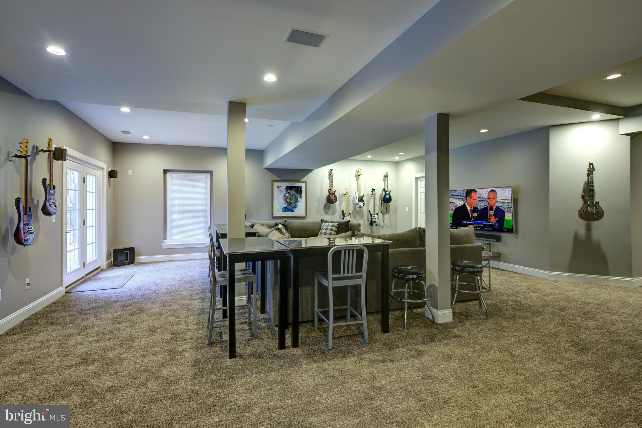 10554 Fox Forest Drive Great Falls, VA 22066 - Photo 45 of 77