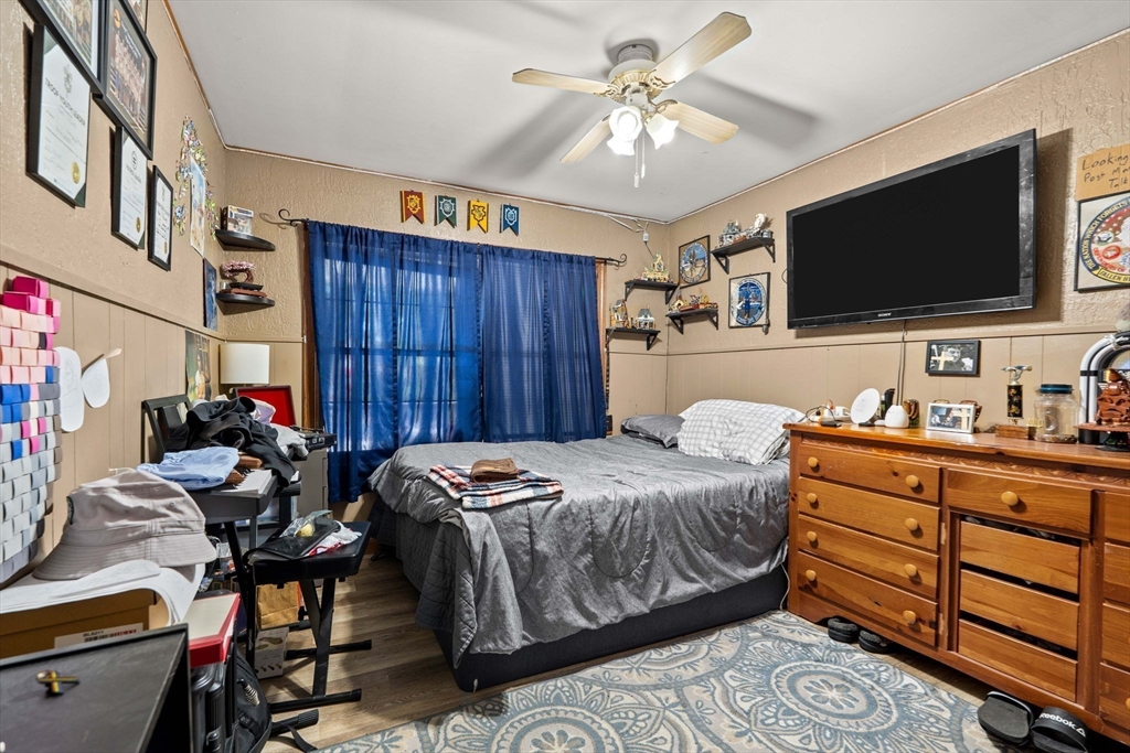 25 R Beacon Street Amesbury, MA 01913 - Photo 23 of 42