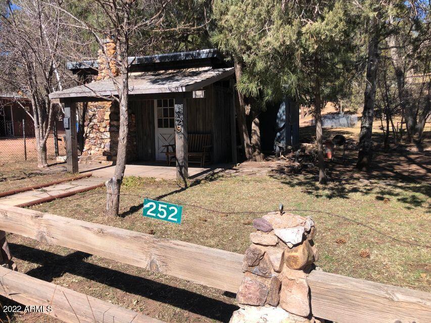 252 Thompson Road Payson, AZ 85541 - Photo 1 of 35 4