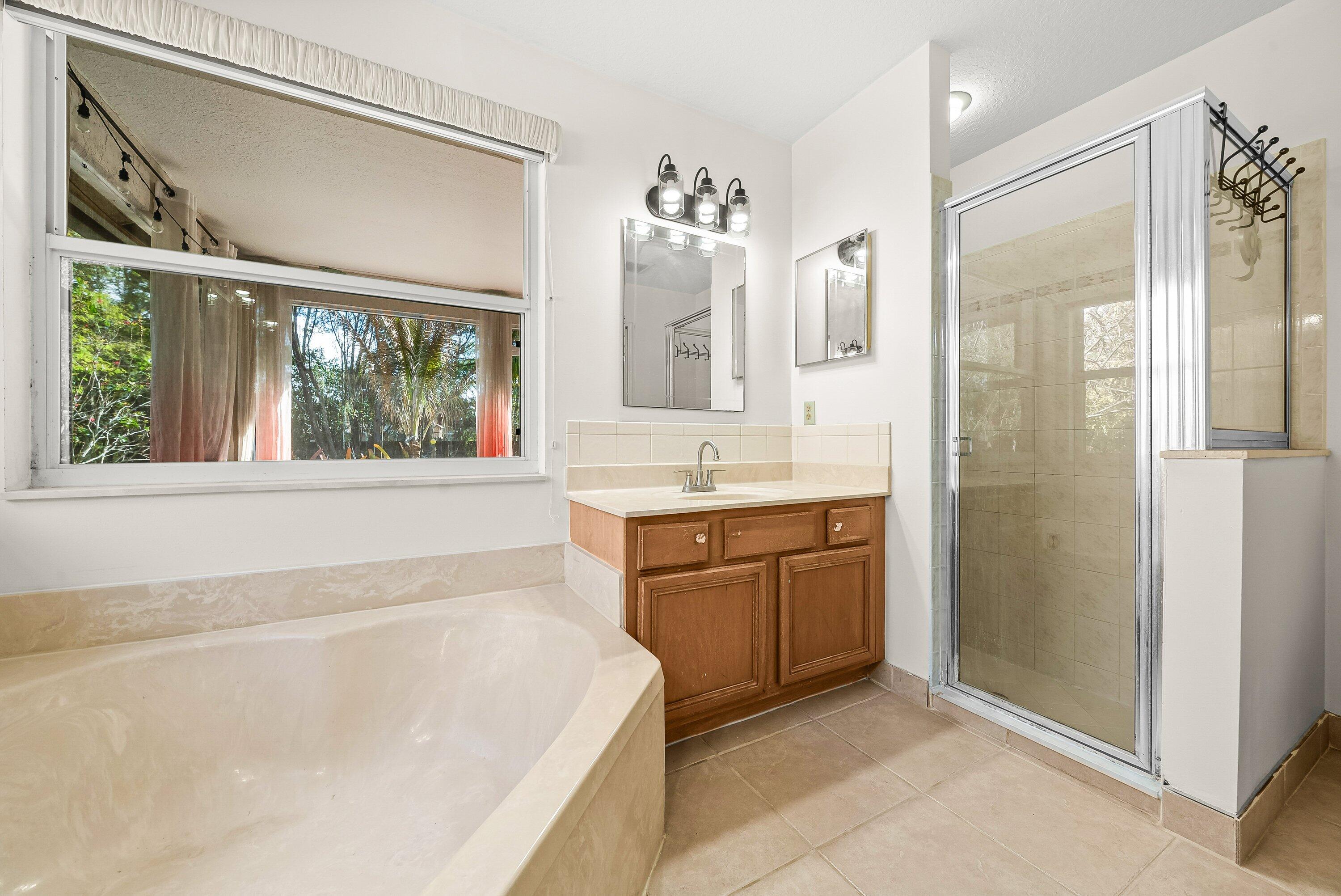 18098 93rd Road North The Acreage, FL 33470 - Photo 26 of 60 026-1809893rdRoadNorth-TheAcreage-FL-334