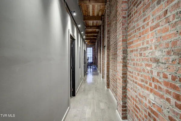 $2,750 | 809 State Street, Unit 302, Bristol, VA 24201