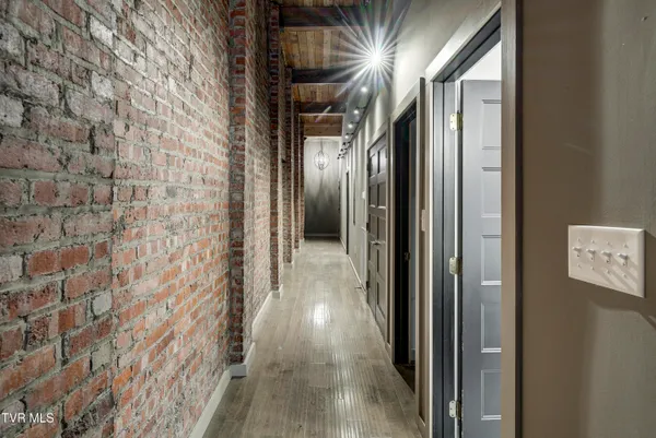 $2,750 | 809 State Street, Unit 302, Bristol, VA 24201