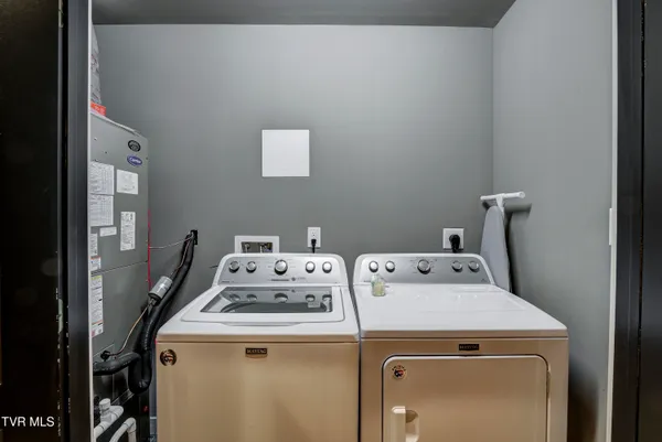 $2,750 | 809 State Street, Unit 302, Bristol, VA 24201