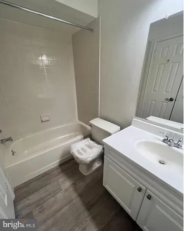 $2,550 | 649 A Rose Hollow Drive, Unit A, Yardley, PA 19067